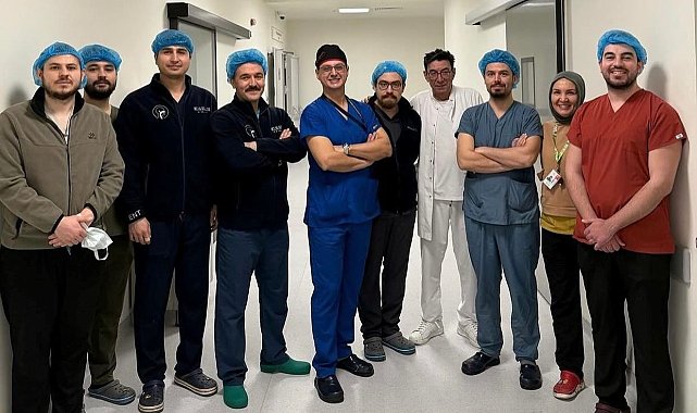 Kütahya Şehir Hastanesi'nde tüpsüz narkoz ile operasyon