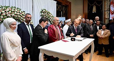 -Malatya'da 100 çift, toplu nikah töreniyle dünyaevine girdi