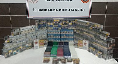 Malazgirt'te kaçak sigara ve puro operasyonu