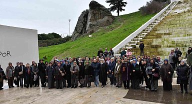 Manisa Büyükşehir'den yüzlerce kadına kültürel gezi