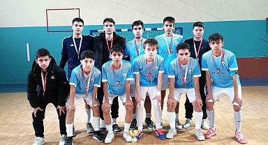 Manisa'da Okul Sporları Futsal Gençler İl Birinciliği müsabakaları sona erdi