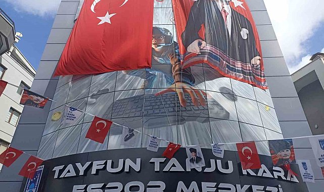 Mansur Yavaş: "Bizim kendi başımıza aday olma ya da olmama diye bir hakkımız yok artık"