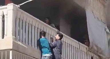 Mardin'de ev yangını: 3 kişi tahliye edildi