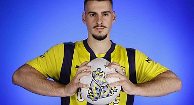 Mimovic, Fenerbahçe'nin 6. Sırp futbolcusu oldu