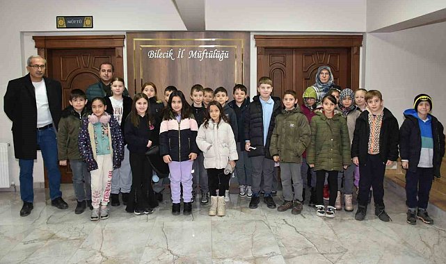 Minik öğrenciler anlamlı bir gün geçirdiler
