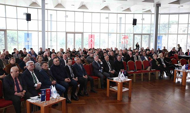 Muhtarlarla 'Çevre Düzeni Planı' buluşması