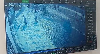 Muş'ta ilkokul öğrencisinin başına buz kütlesi düştü
