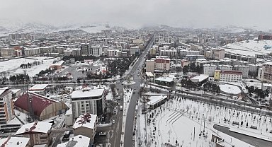 Muş'ta okullar 1 gün tatil edildi
