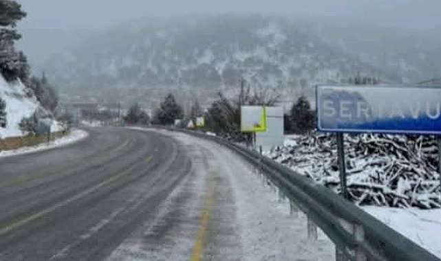 Mut Sertavul Geçidinde kar lastiği ve zincirsiz araçlara izin verilmiyor