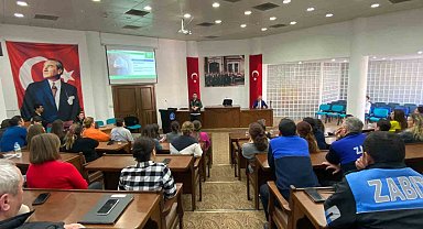 Nazilli Belediyesi'nden uyuşturucuyla mücadele semineri