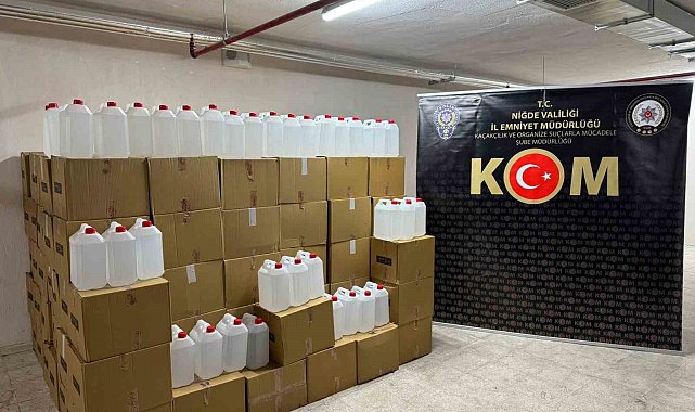 Niğde'de 4 bin litre kaçak alkol ele geçirildi