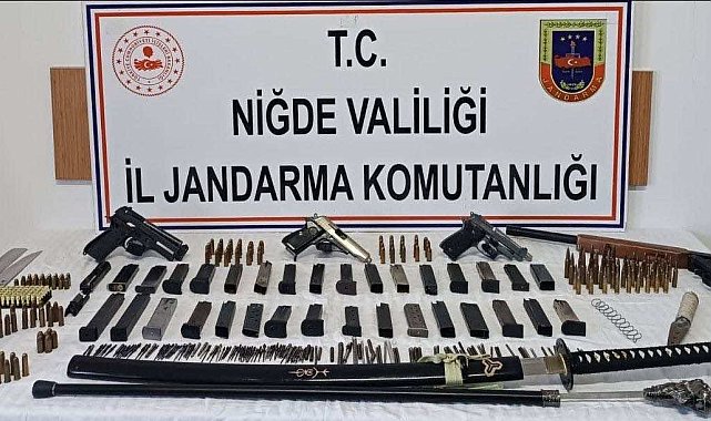 Niğde'de ruhsatsız silah operasyonu