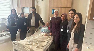 Odun toplarken düşen ve omuzu çıkan hasta, kapalı yöntemle ameliyat edildi