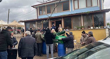 Oğlu tarafından tüfekle öldürülen anne son yolculuğuna uğurlandı