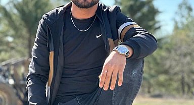 Öldürülen genç aldığı iki bıçak darbesine rağmen karşı tarafın peşinden gitti