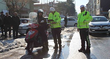 Ordu'da kar yağışı sonrası trafik denetimi