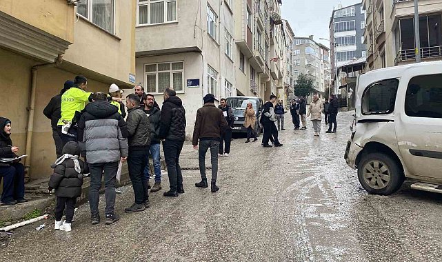Ordu'da rampada kayan kamyon, park halindeki 3 araca çarparak durabildi