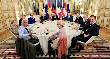 Paris'teki gayriresmi Avrupa Birliği liderleri zirvesi sona erdi