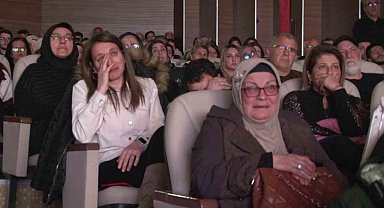 "04.17 Belgesel Film" galasında duygu dolu anlar yaşandı