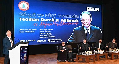 "Görgü ve Bilgi Arasında: Teoman Duralı'yı Anlamak" Paneli BEUN'da yoğun ilgi gördü