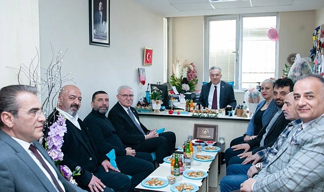 Rektör Levent, profesör ve doçentlik unvanı alan akademisyenleri tebrik etti