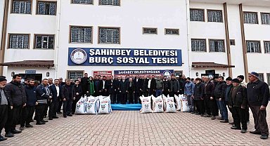 Şahinbey'den besicilere 7 bin ton hayvan yemi desteği