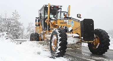 Sakarya'da 30 grup yolu ulaşıma açıldı