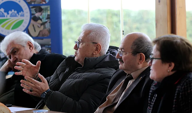 Sakarya'da farklı kuşaklar aynı masada!