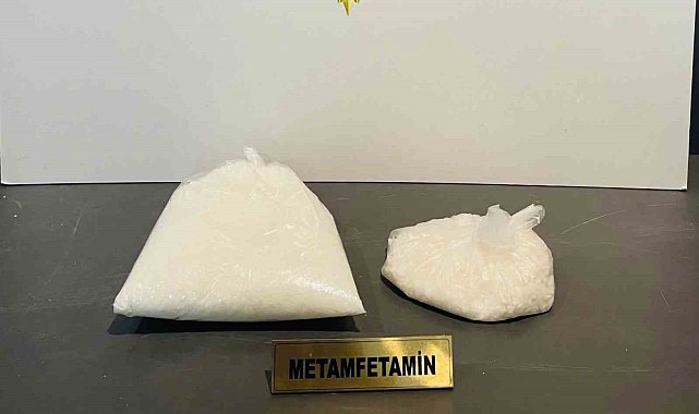 Samsun'da 1 kilo 300 gram metamfetamin ele geçirildi: 3 gözaltı