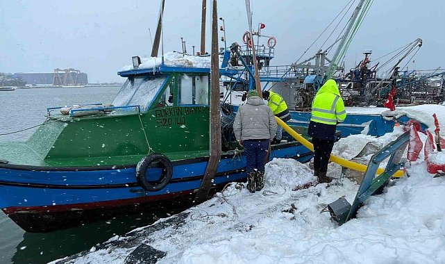 Samsun'da balıkçı teknesi battı