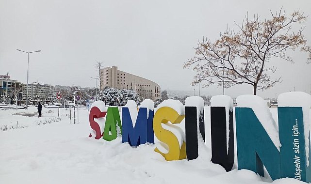 Samsun'da motokurye ve motosikletlerin trafiğe çıkış kısıtlaması kaldırıldı