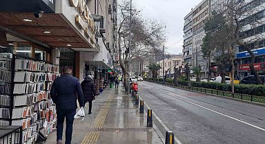 Santorini'de 5,2 büyüklüğündeki deprem İzmir'i salladı