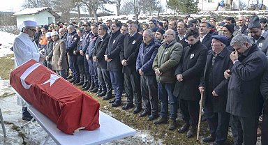 Şehit itfaiye eri Furkan Sayın Kastamonu'da toprağa verildi