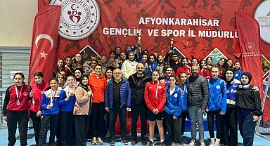 Serbest Güreş il birinciliği müsabakaları sona erdi