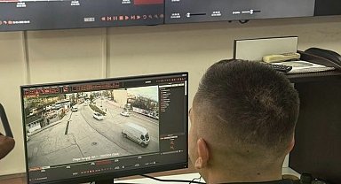 Seyir halinde telefon kullanırken KGYS'ye yakalandılar