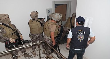 Siber Suçlarla Mücadele ekipleri bir haftada çeşitli suçlardan 16 kişiyi yakaladı
