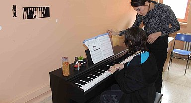 Siirt'te 3 kuşak aynı okulda öğretmen