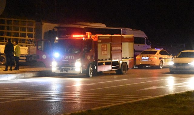 Sinop'ta park halindeki araçta yangın çıktı
