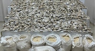 Şırnak'ta 631 milyon lira değerinde 370 kilogram uyuşturucu ele geçirildi