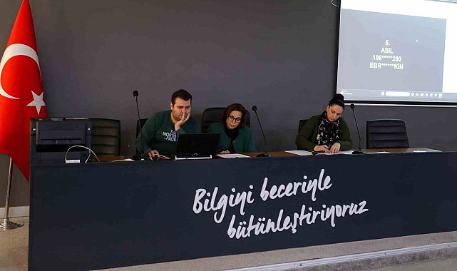 SUBÜ'de yüzlerce öğrenciye iş imkanı sağlandı