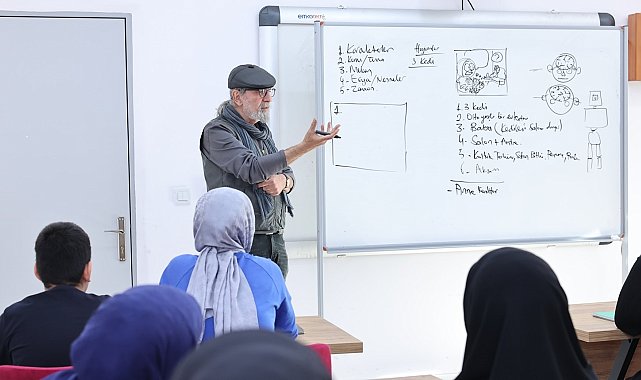 Sultangazi'de geleceğin karikatüristlerinden Sanat Akademileri'ne büyük ilgi