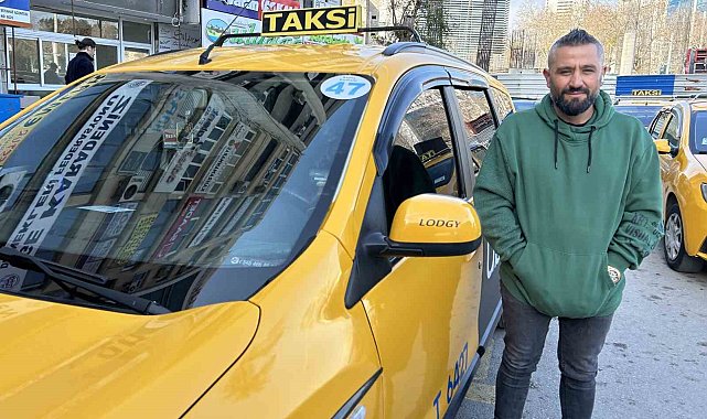 Taksici, unutulan telefonu filmleri aratmayacak takiple Filipinli turiste ulaştırdı