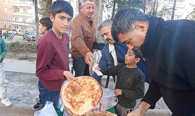 Tandır ekmeği geçim kaynağı oluyor