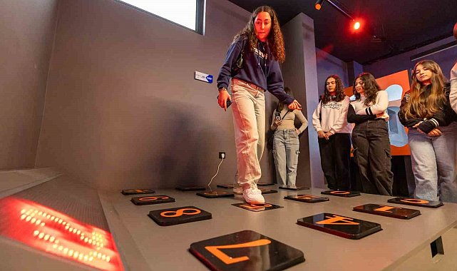 Tarsus'ta 'Aratos Matematik Evi' hizmete açıldı