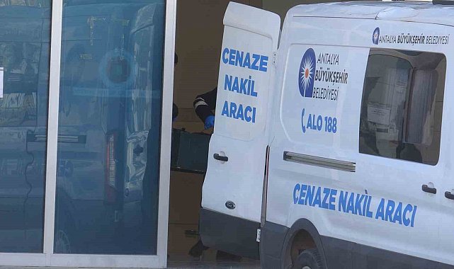 Tartışma kavgaya dönüştü, 8 yerinden bıçaklanan genç hayatını kaybetti