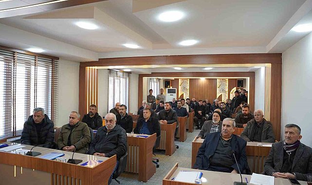 Taşınmaz sahiplerinden Kahta Eski Çarşı Kentsel Dönüşüm projesine tam destek
