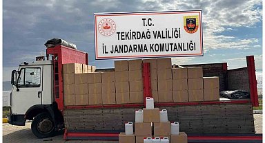 Tekirdağ'da 5 ton etil alkol ve binlerce kaçak tütün malzemesi ele geçirildi