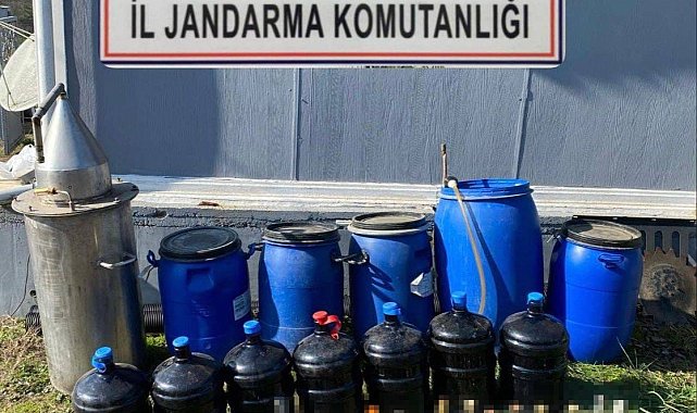 Tekirdağ'da kaçak ve sahte alkollü içki operasyonunda 694 litre içki ele geçirildi