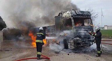 Tekirdağ'da tır alev topuna döndü