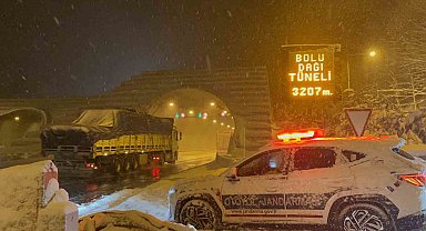 TEM'in Bolu Dağı Tüneli geçişinde kar etkisini azalttı